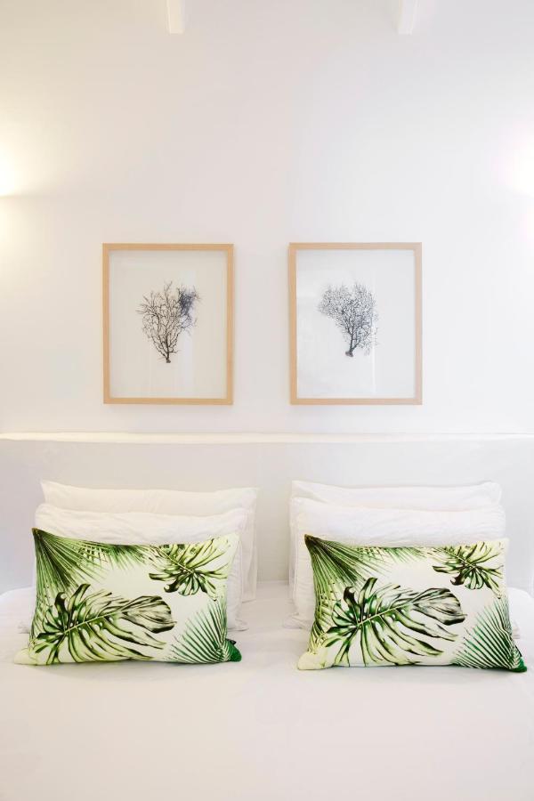 Motu Beachfront Art Villas ราโรทองกา ภายนอก รูปภาพ